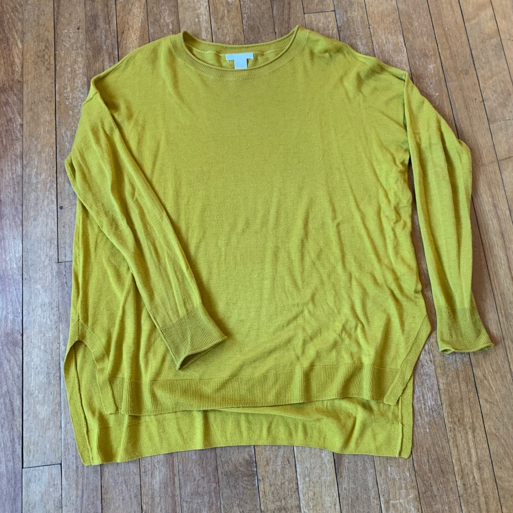 Chartreuse boxy lightweight sweater